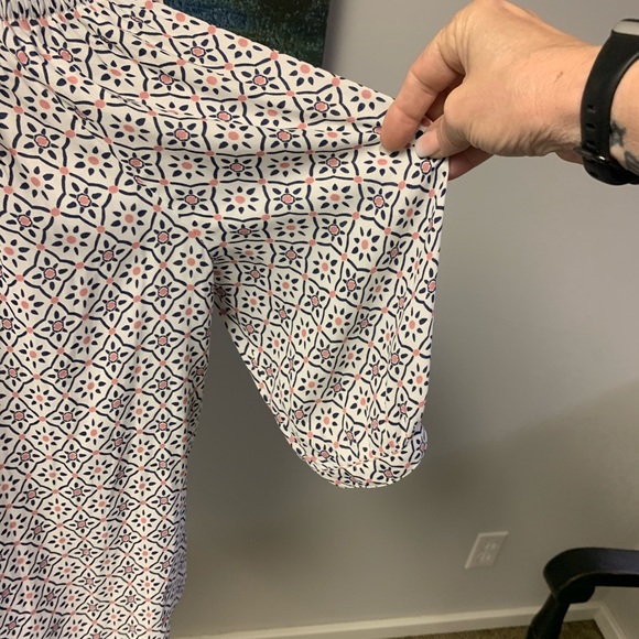 Gap brand blouse - Picture 2 of 4